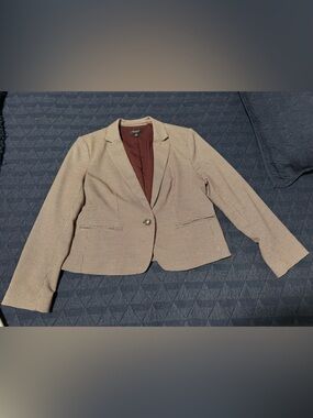 Ann Taylor Houndstooth Newbury Blazer in Tan and Burgundy